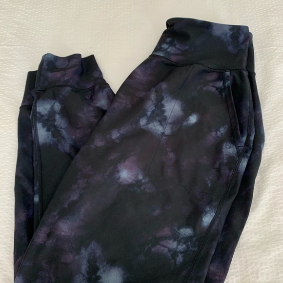 Old Navy high-waisted Powersoft 7/8-length joggers women's - Picture 5 of 5